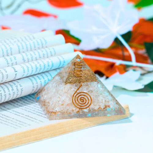 Clear Crystal Pyramid(Orgonite)